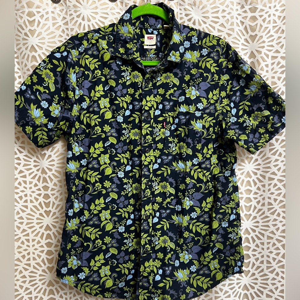 Levi's Navy and Green Floral Men's Shirt
